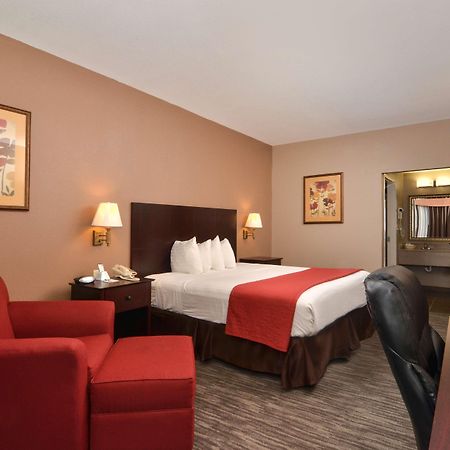Best Western Dayton Inn & Suites Екстер'єр фото