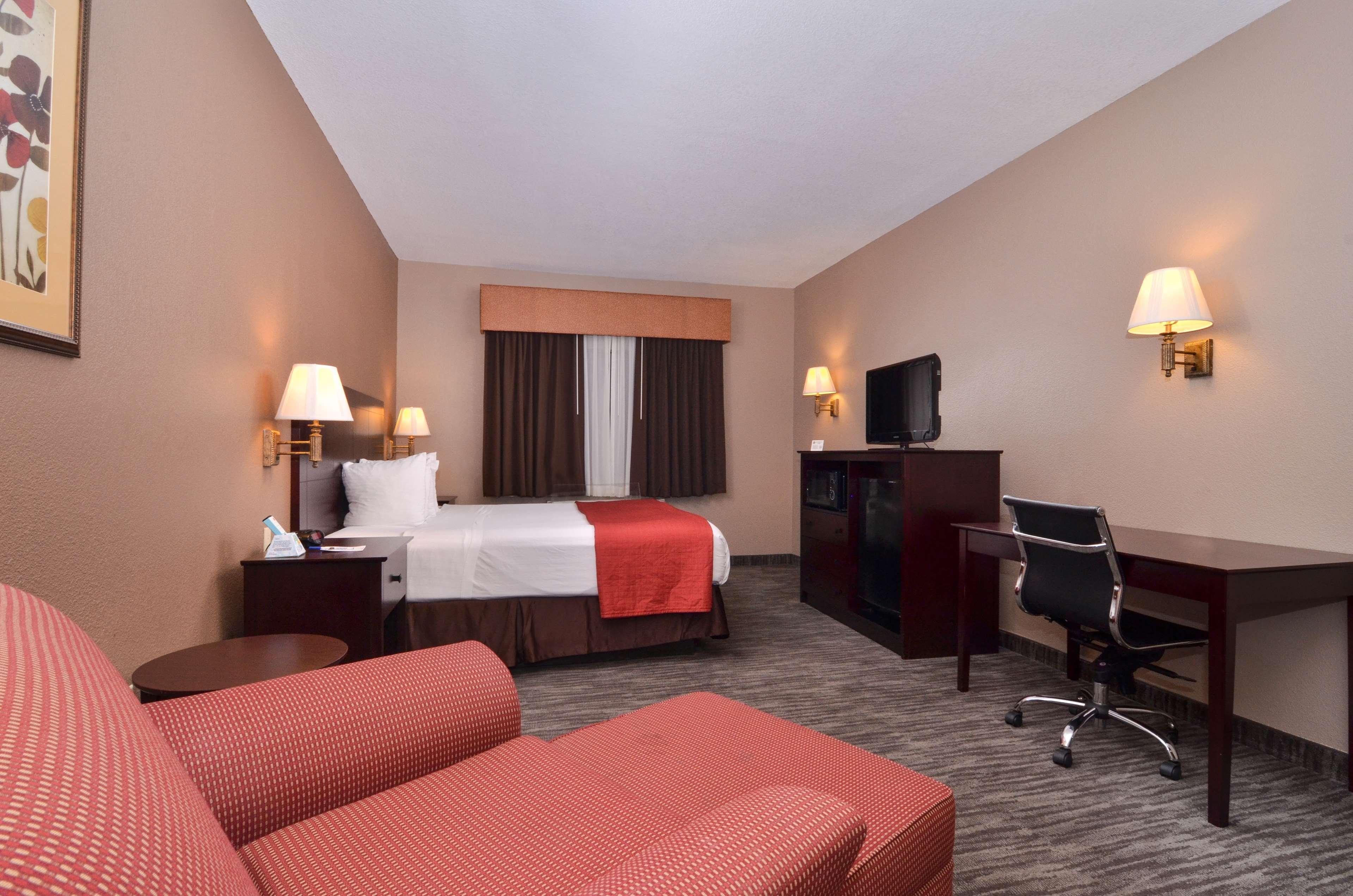 Best Western Dayton Inn & Suites Екстер'єр фото