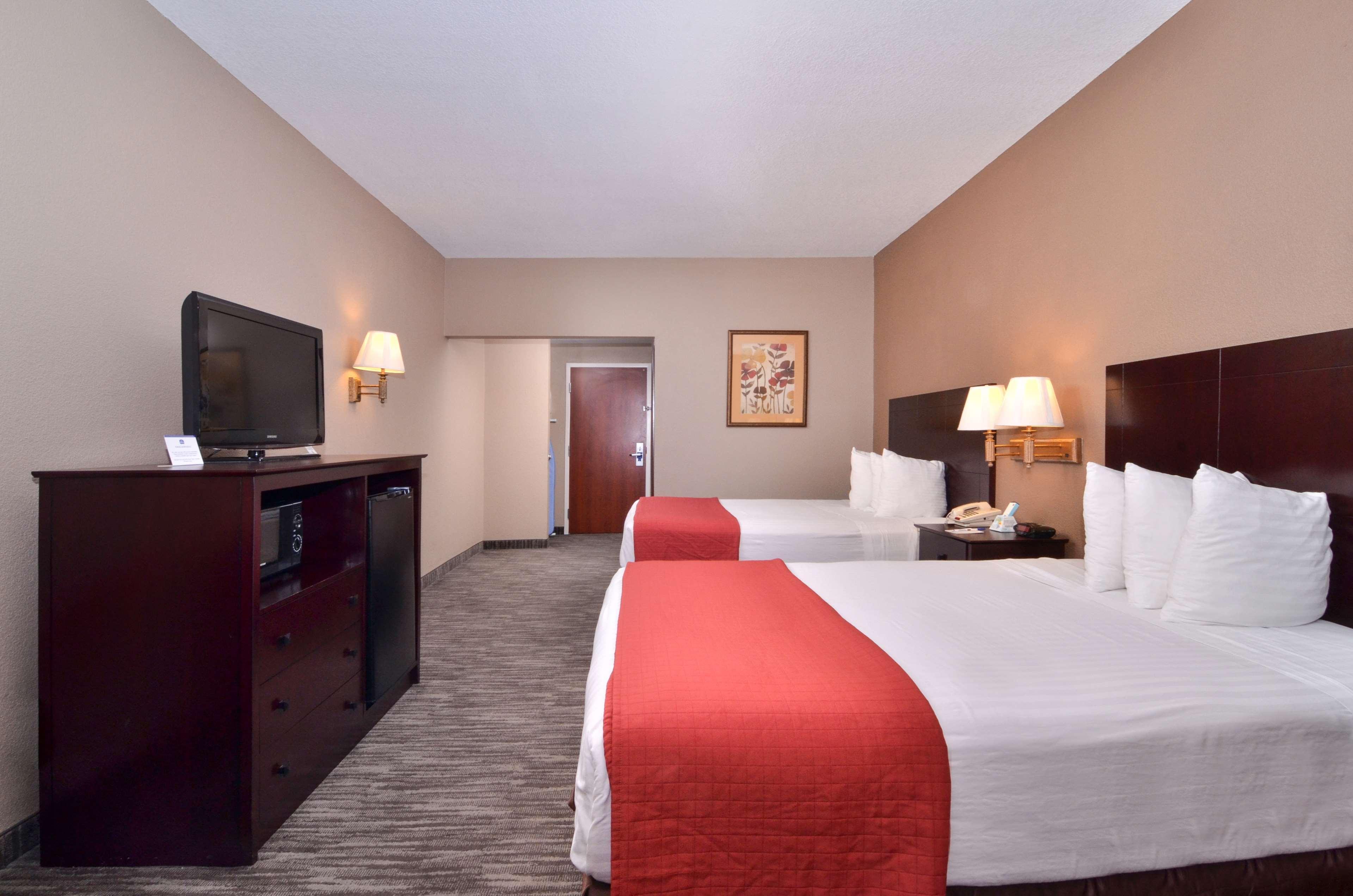 Best Western Dayton Inn & Suites Екстер'єр фото