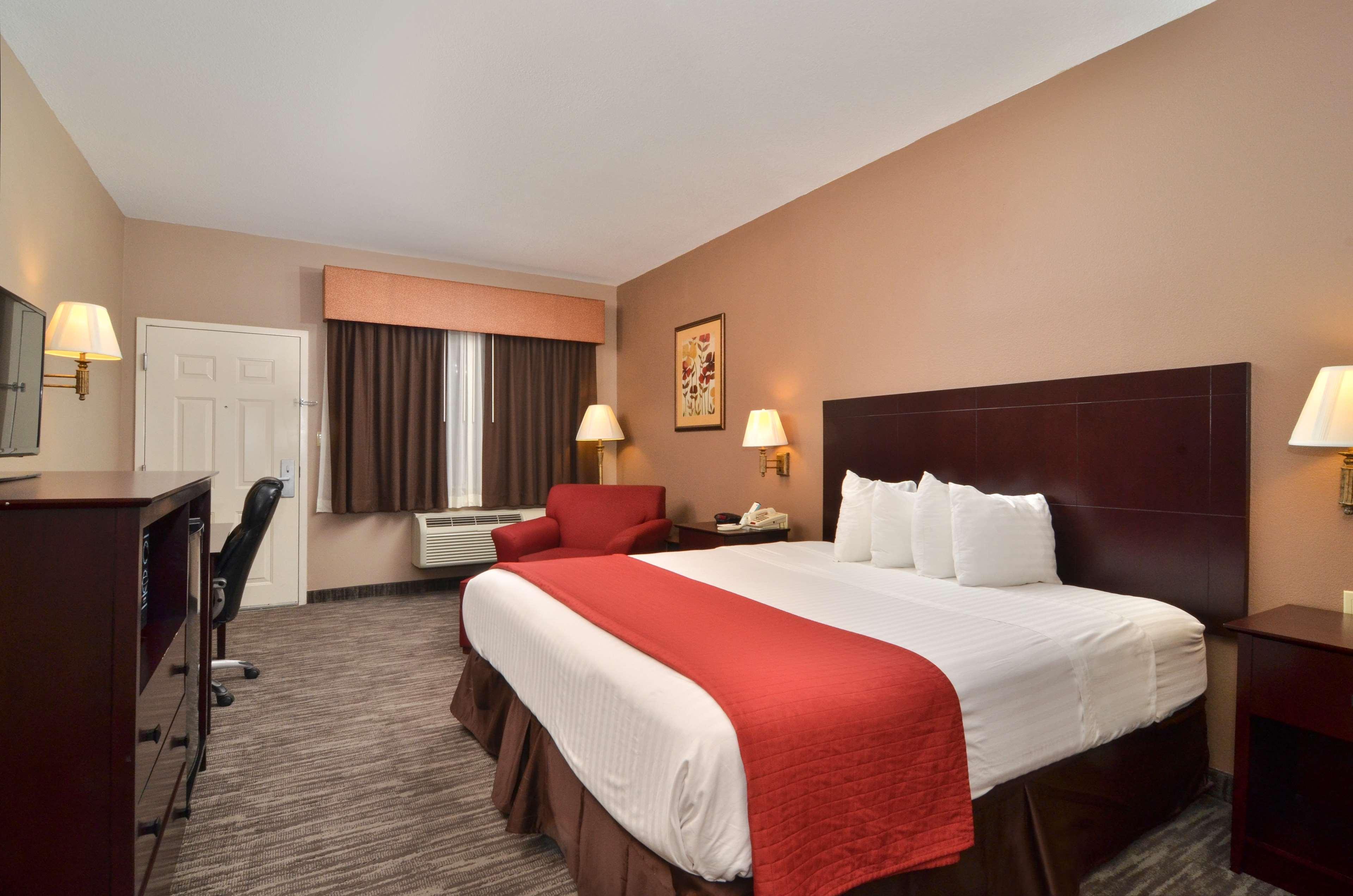 Best Western Dayton Inn & Suites Екстер'єр фото