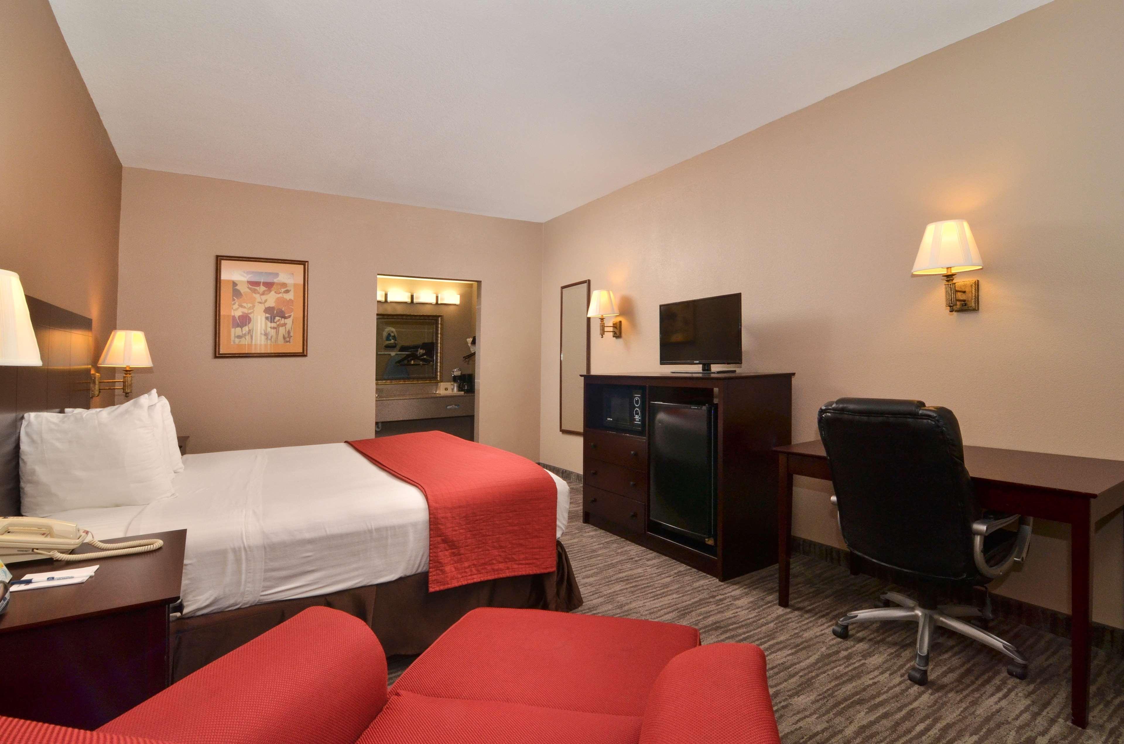 Best Western Dayton Inn & Suites Екстер'єр фото
