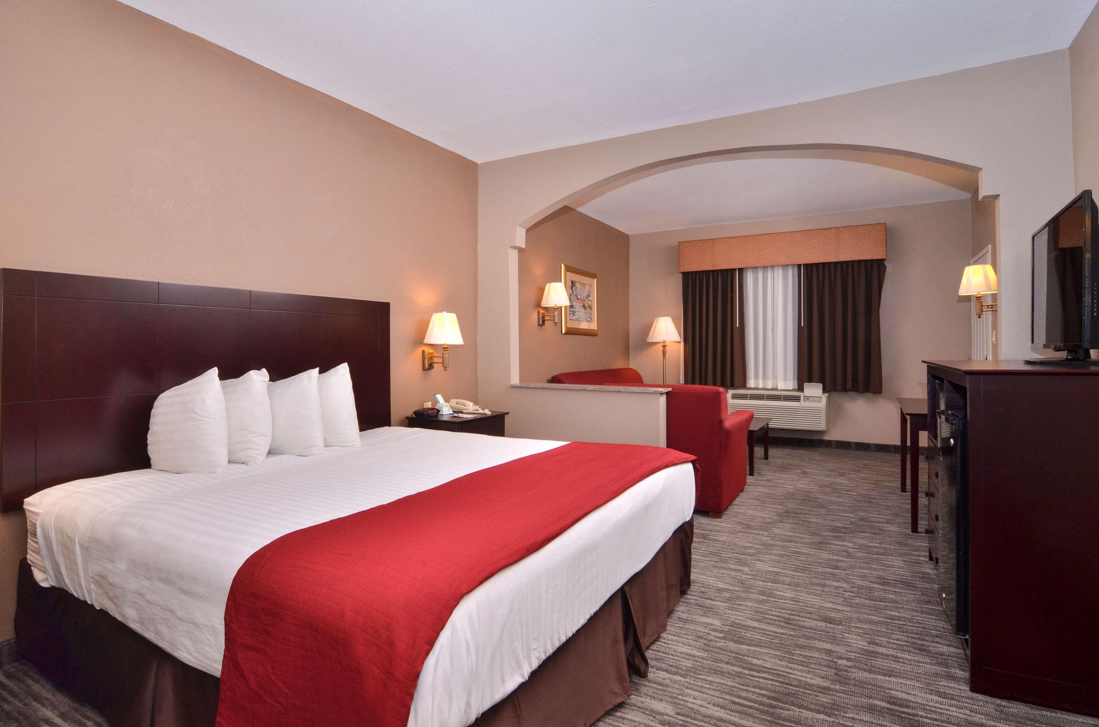 Best Western Dayton Inn & Suites Екстер'єр фото