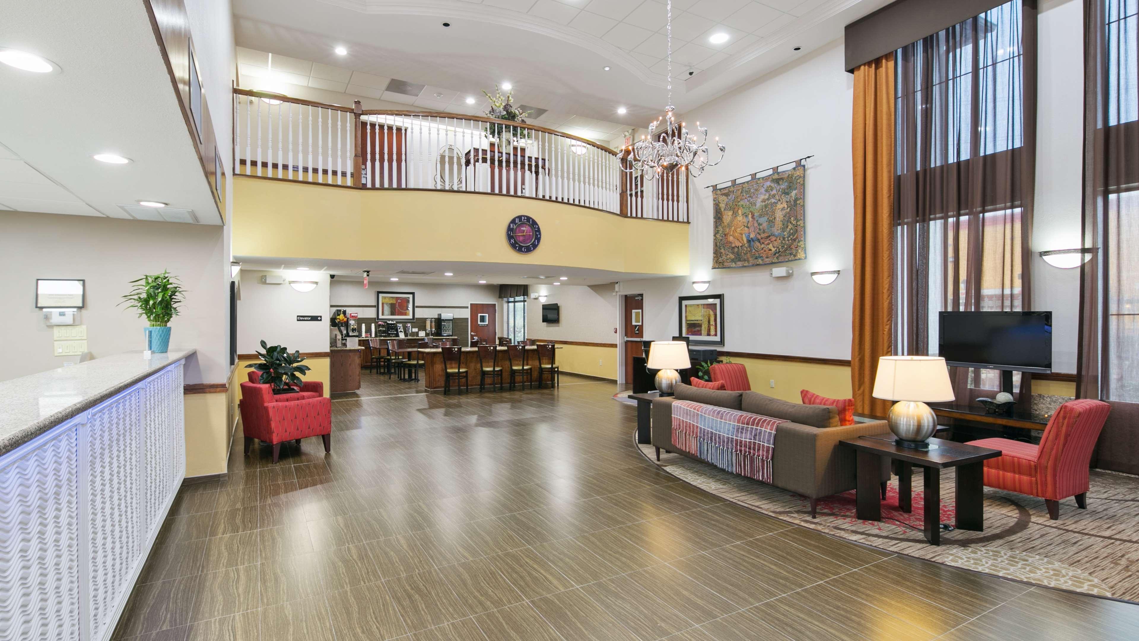 Best Western Dayton Inn & Suites Екстер'єр фото