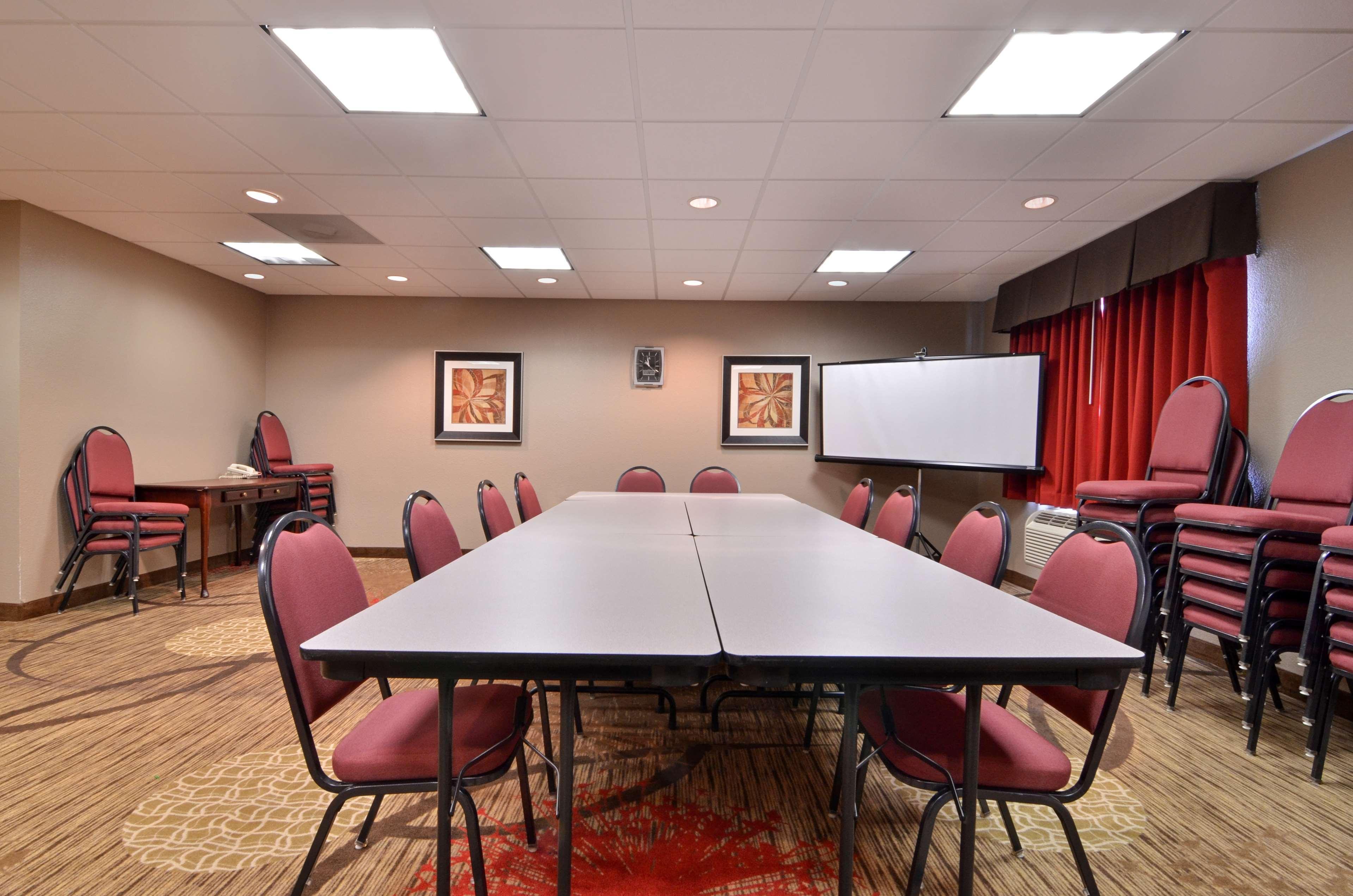 Best Western Dayton Inn & Suites Екстер'єр фото