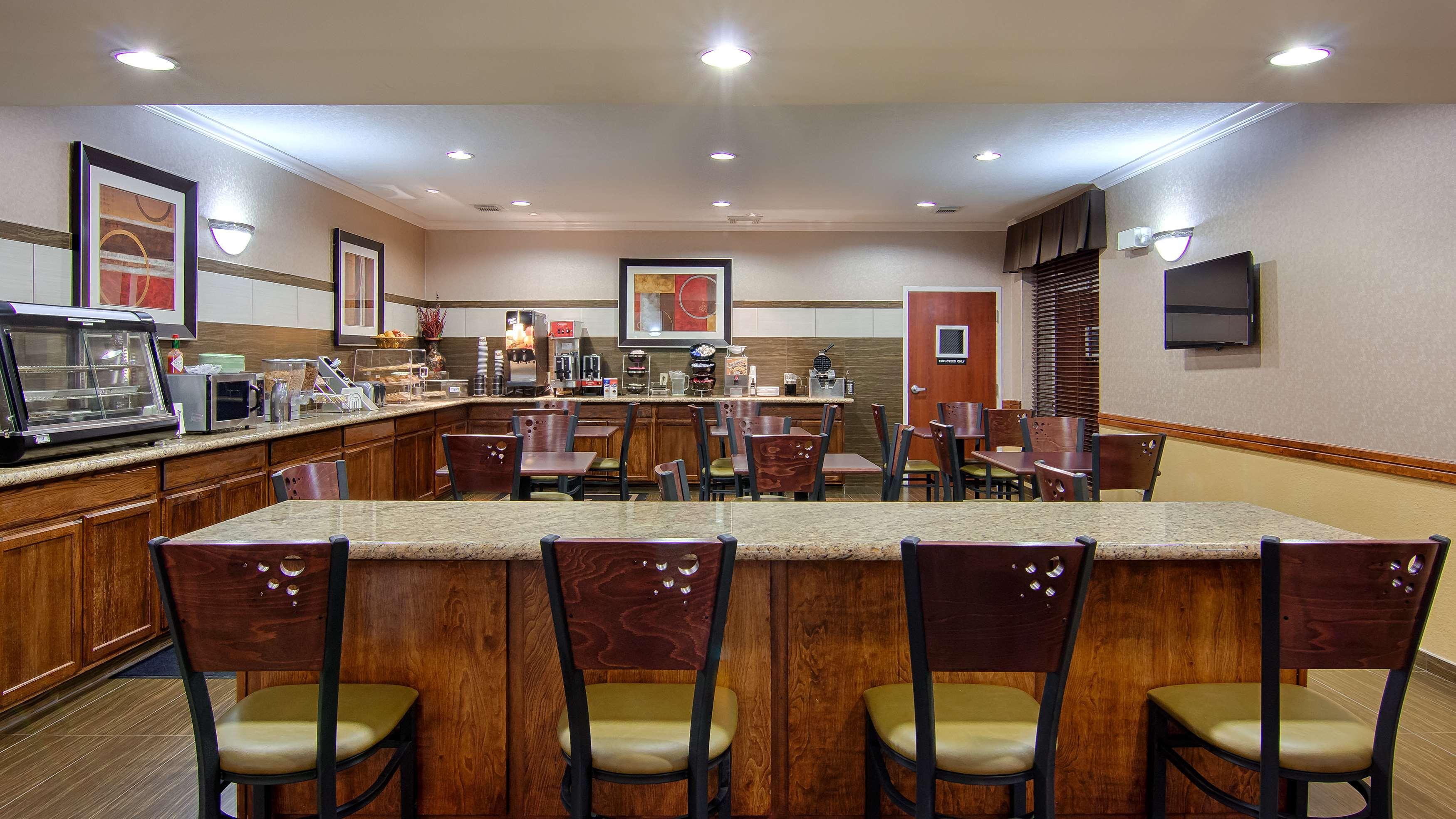 Best Western Dayton Inn & Suites Екстер'єр фото